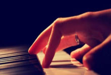 郑钦文将打响澳网揭幕战,赛前回应再遇萨巴伦卡:想成为冠军需要打败所有对手九派新闻.